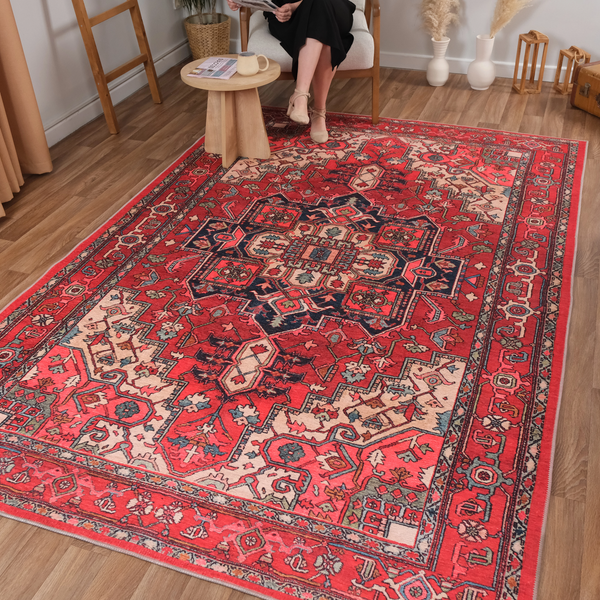 Vintage-Style Red Oriental Carpet - Luxurious Home Decor
