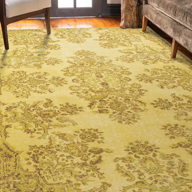 Yellow Area Rug (4'5"x6'2")