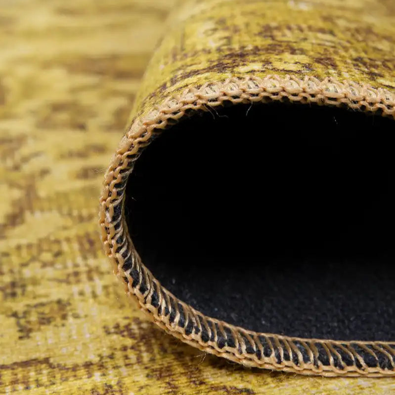 Yellow Area Rug (4'5"x6'2")